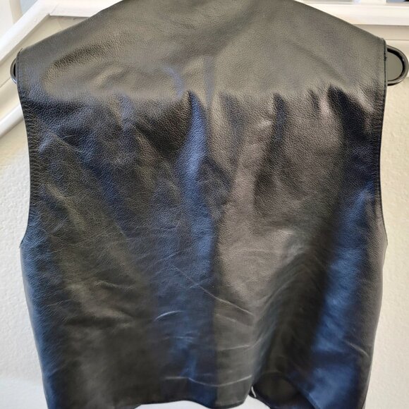 FMC Extreme black leather motorcycle vest - Picture 2 of 11